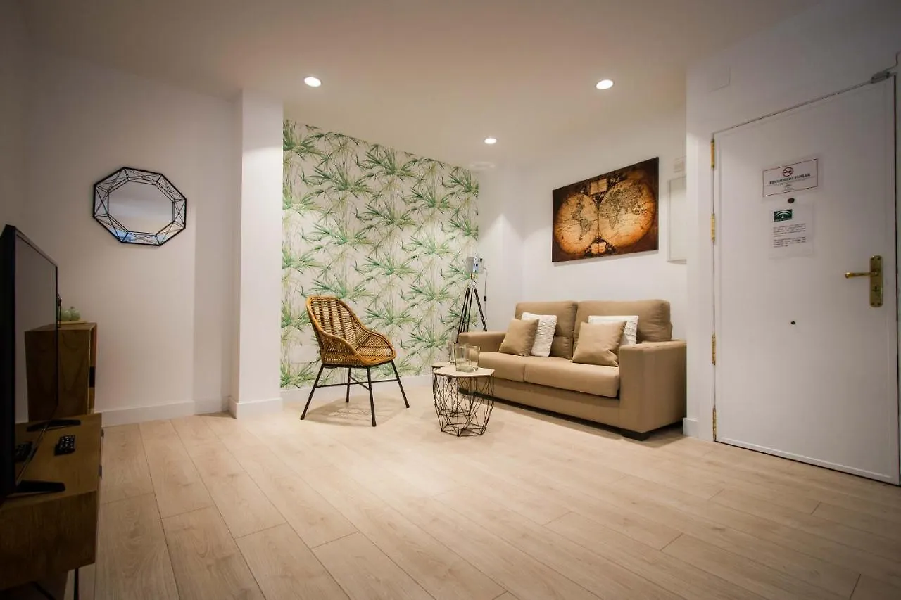 Apartment Holidays2Malaga Central Alameda View